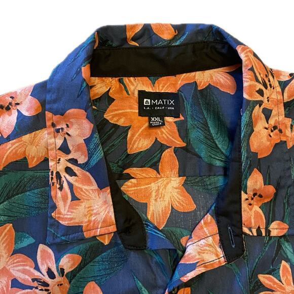 NWT Dark Blue & Orange Hibiscus Print Button Down Shirt (XXL) - Picture 2 of 8